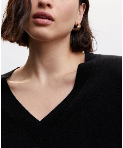 Women's V-Neck Sweater Black $47.69 Sweaters