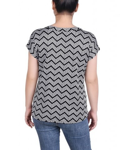 Petite Grommet Neck Knit Short Extended Sleeve Top Black White Zigzag $23.92 Tops