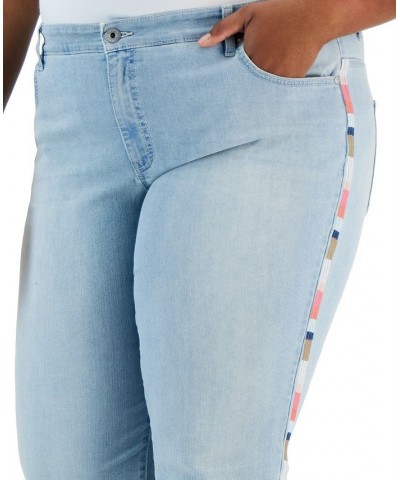 Plus Size Embroidered Roll-Cuff Capri Sol Embroidered $21.07 Jeans