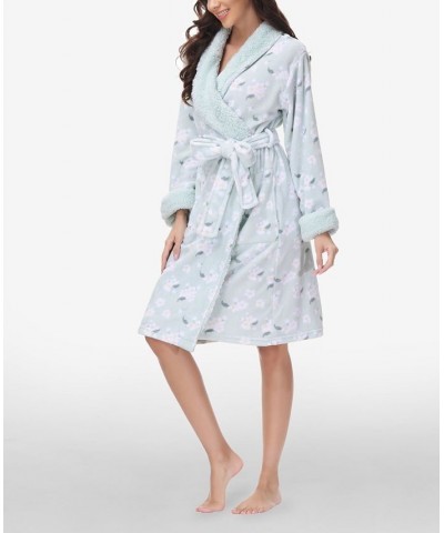 Women's Printed Plush Robe Winter Floral $25.91 Sleepwear