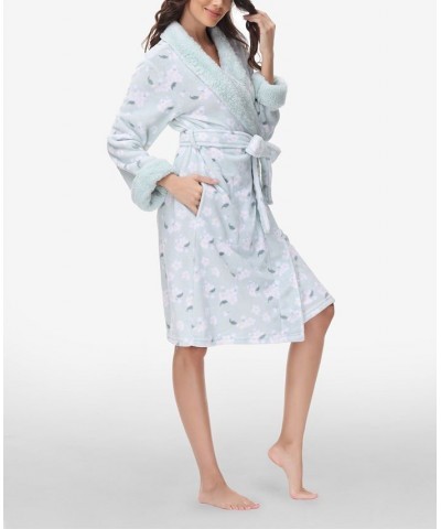 Women's Printed Plush Robe Winter Floral $25.91 Sleepwear