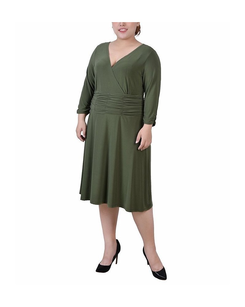 Plus Size Ruched A-Line Dress Green $15.20 Dresses